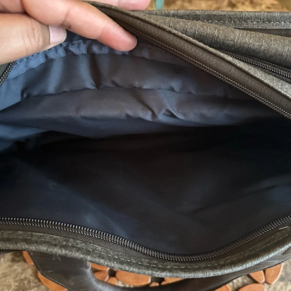 TUMI Alpha 2 Expandable Organizer Computer Brief Laptop Bag – Earl Grey